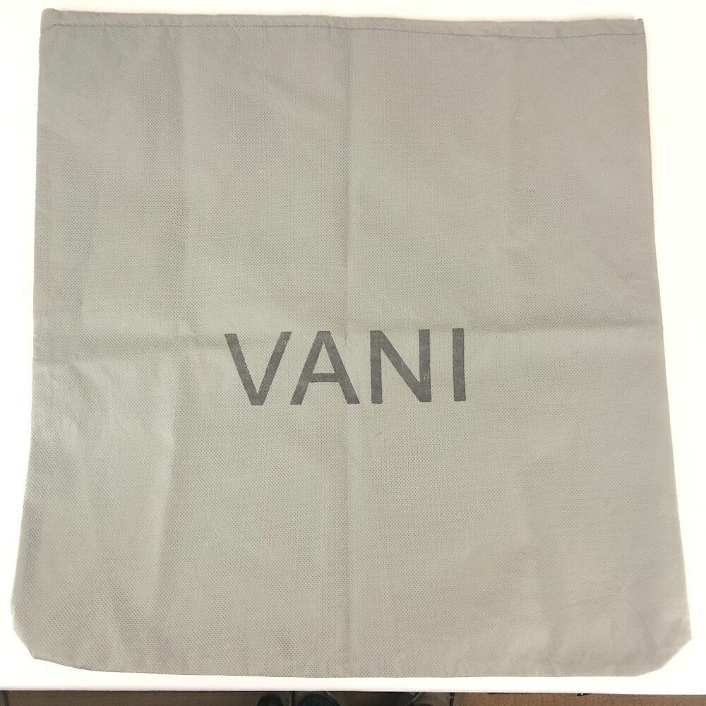 Vani Gray Dust Bag